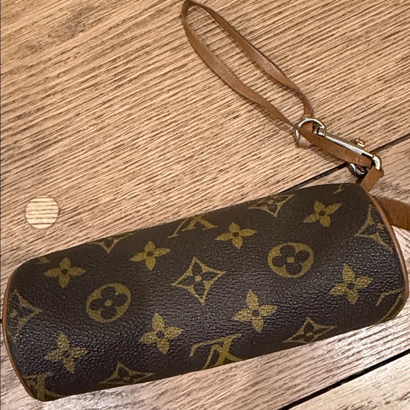 Louis Vuitton Monogram Brown Cylinder Wristlet - Picture 7 of 8